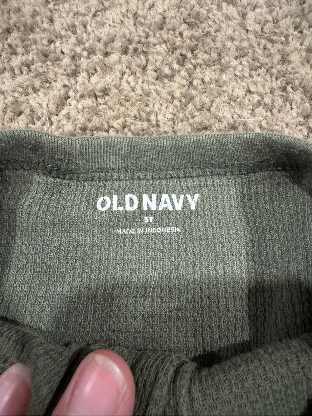Old Navy Kids Henley in Hunter Green— 3T